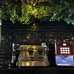 Falcon 1511 Hotel