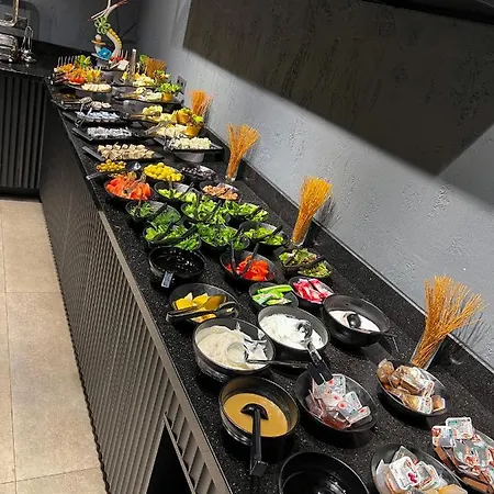 Hotel Falcon 1511 Antalya