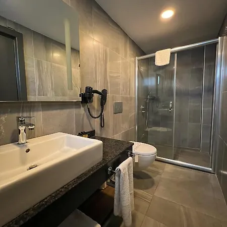 Hotel Falcon 1511 Antalya