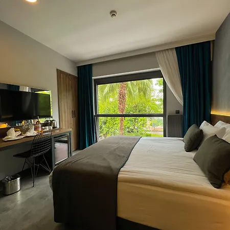 Falcon 1511 Hotel 3*