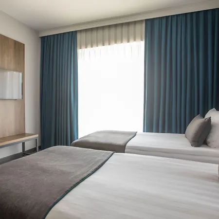 Falcon 1511 Hotel 3*