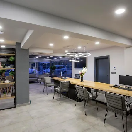 Отель Falcon 1511 3*