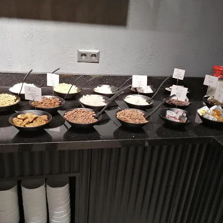 ホテル Falcon 1511 3*