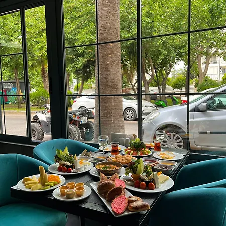 Hotel Falcon 1511 Antalya