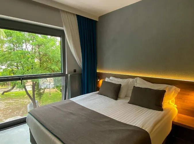 Falcon 1511 호텔 안탈리아