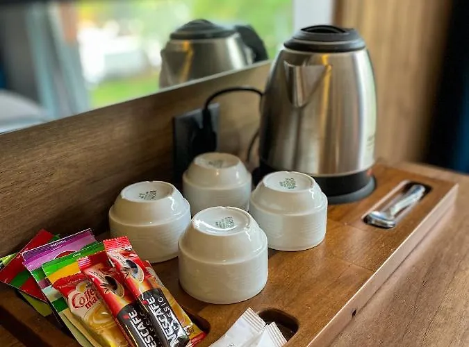 호텔 Falcon 1511 3*