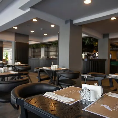 Falcon 1511 אנטליה