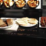 Hotel Falcon 1511