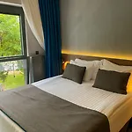 Falcon 1511 Hotel